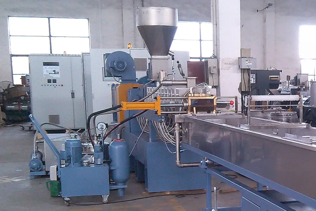 pet flakes pelletizer 02
