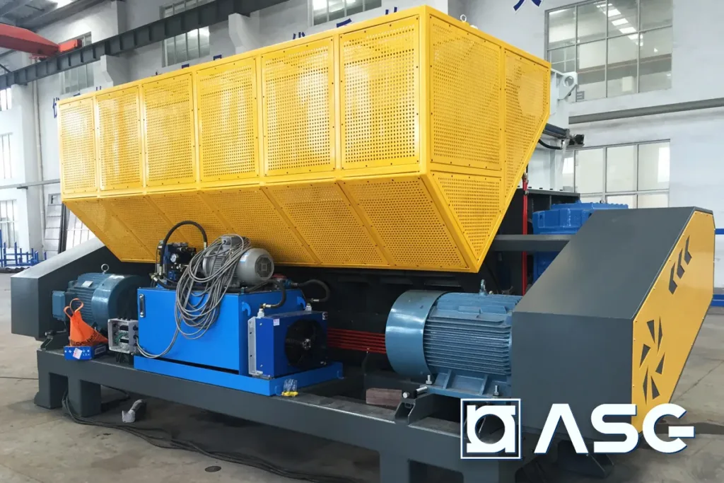 single-shaft plastic shredder - front view