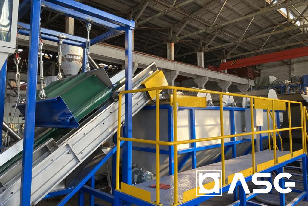 HDPE PP rigid plastic shredding washing recycling line 02